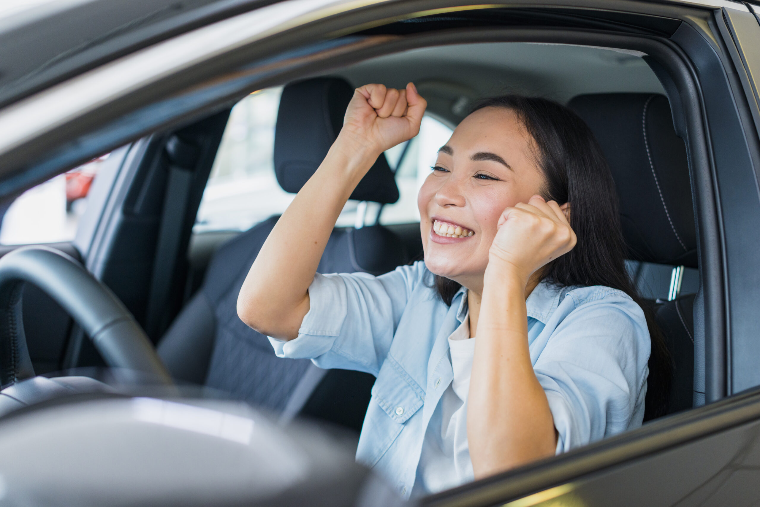Kereta sewa premium - pelanggan gembira